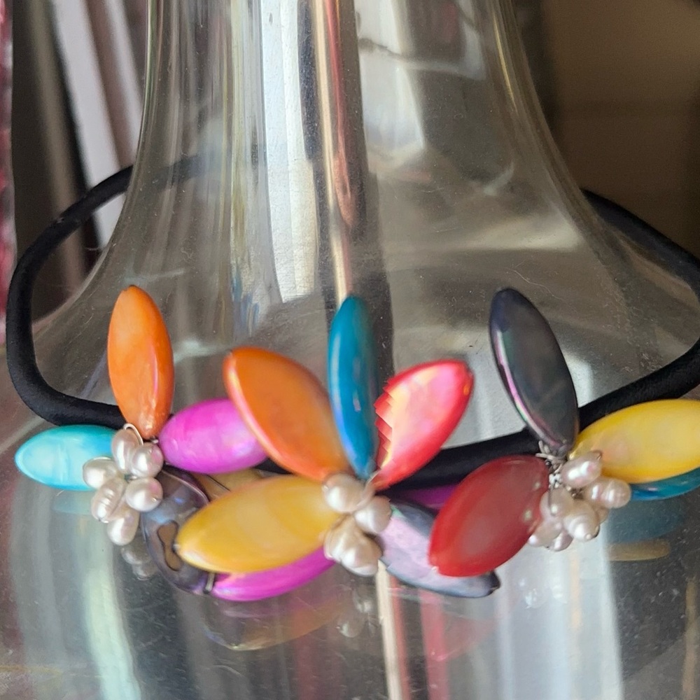 Choker - Picture 5 of 6